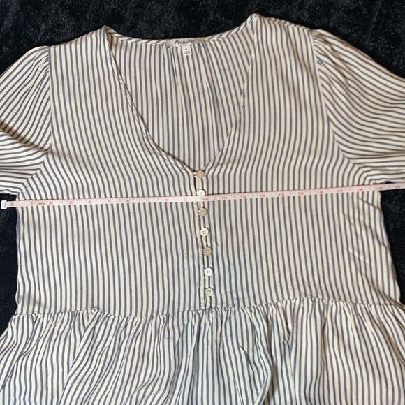 Madewell Women’s Courtyard Ruffle-Hem Top in Stripe Blue and Cream Size Medium - Picture 10 of 11